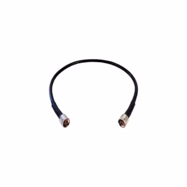 Jumper Wilson400 de 2 ft incluido en el kit Wilson de expansión de doble antena 309907-50N, sobre fondo blanco.