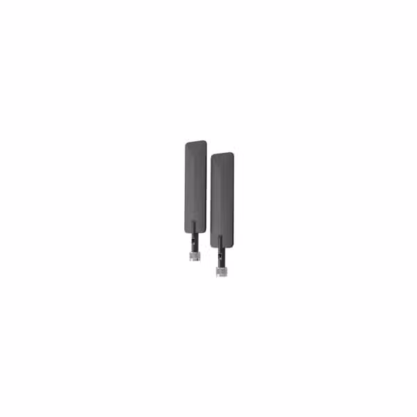 Dos antenas exteriores abatibles incluidas con WilsonPro IoT MIMO 2×2 462079, sobre fondo blanco.