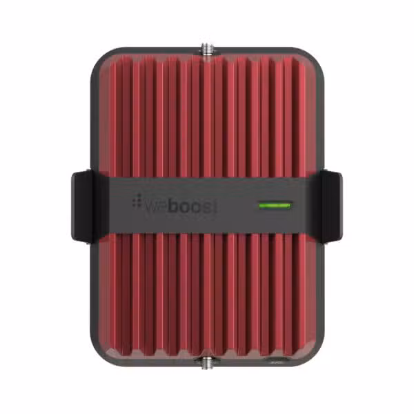 Vista frontal del amplificador celular weBoost Drive Reach incluido en el kit 532154, fondo blanco